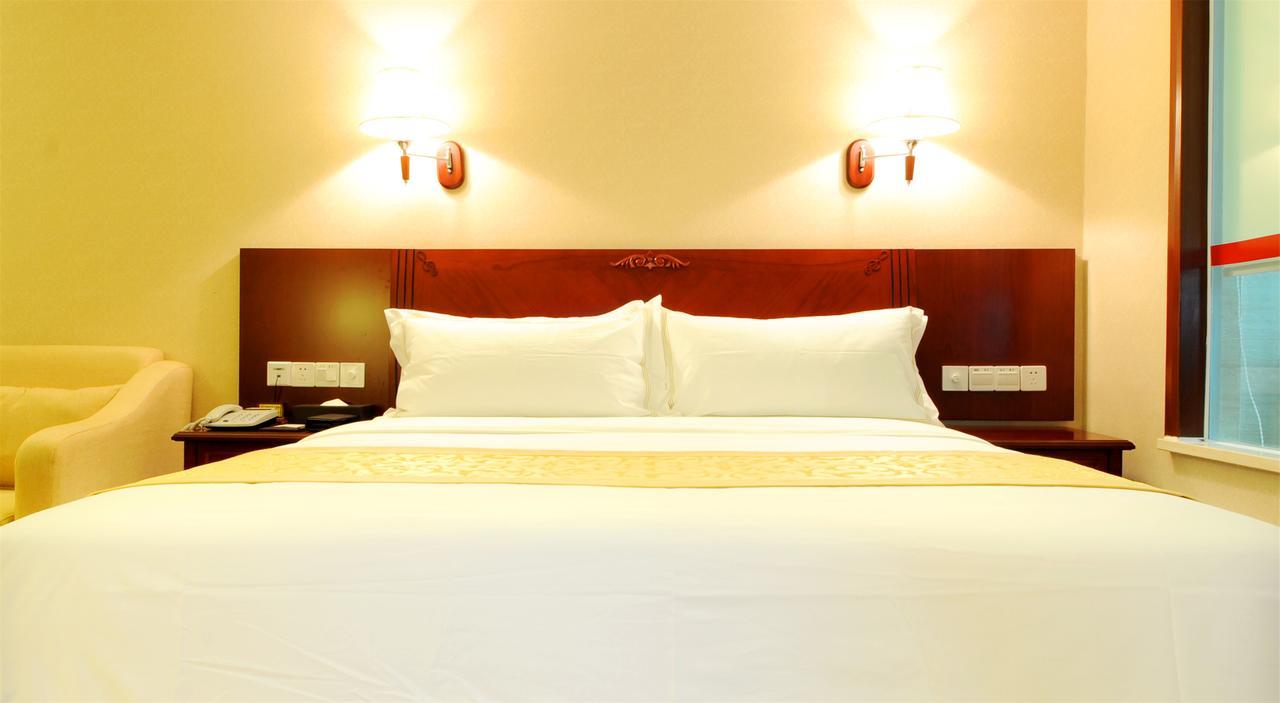 Vienna International Hotel Shanghai Baoshan Pangu Road Екстер'єр фото