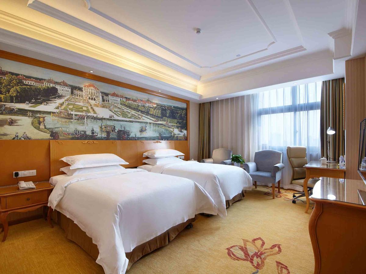 Vienna International Hotel Shanghai Baoshan Pangu Road Екстер'єр фото