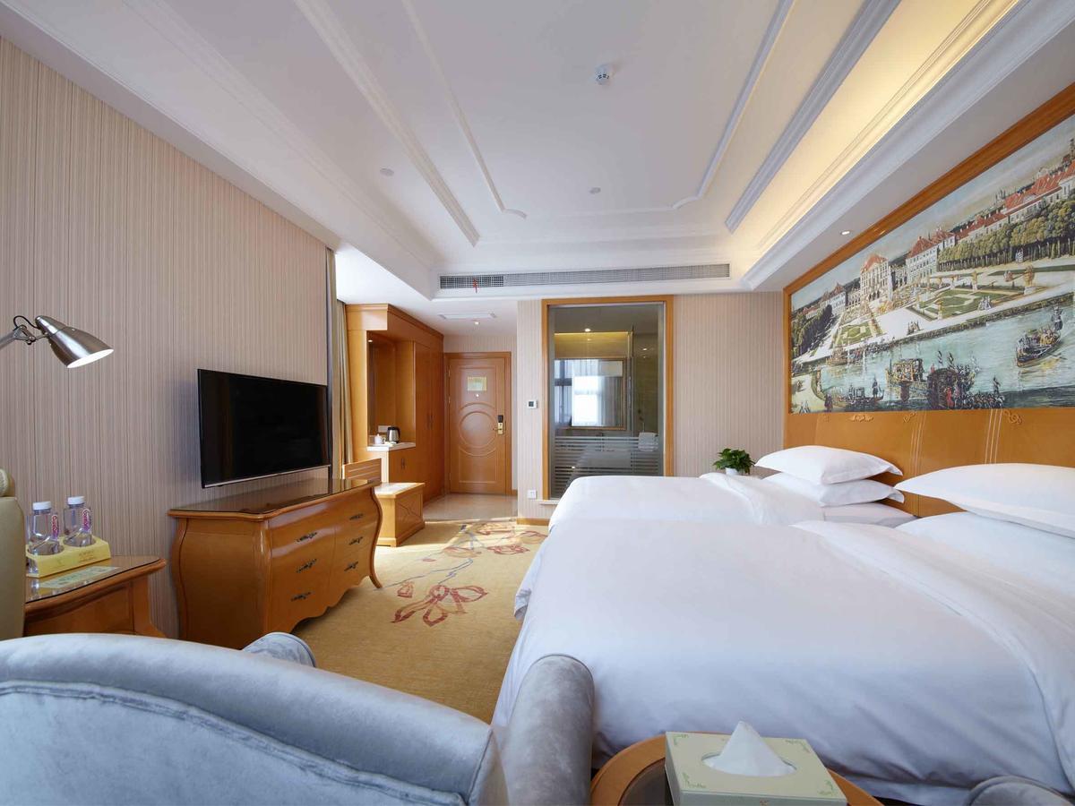 Vienna International Hotel Shanghai Baoshan Pangu Road Екстер'єр фото