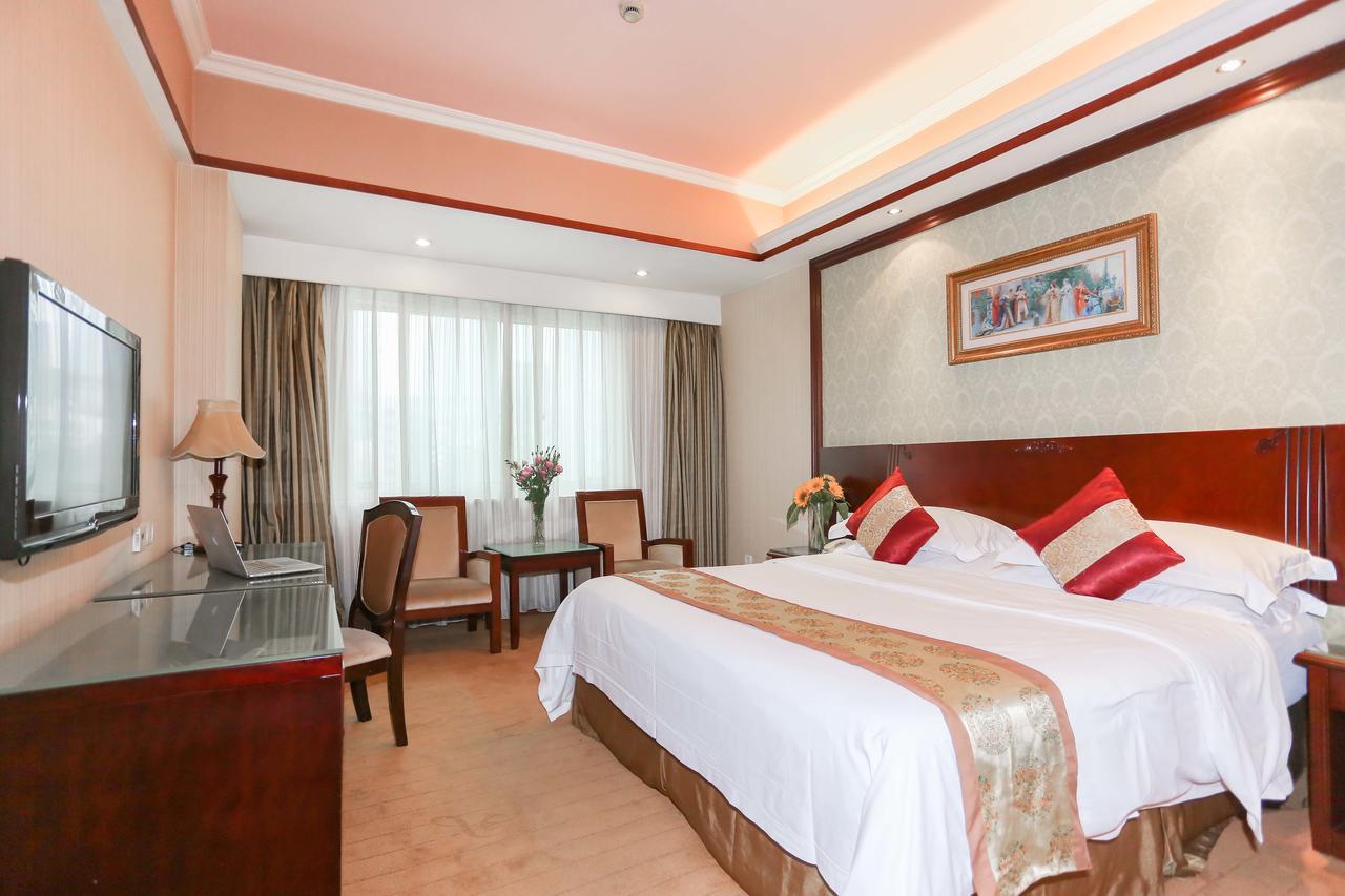 Vienna International Hotel Shanghai Baoshan Pangu Road Екстер'єр фото